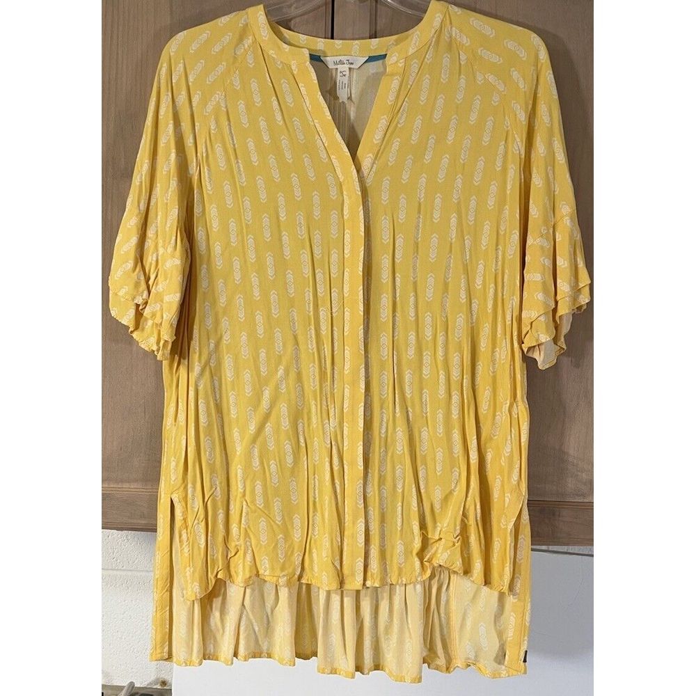 Matilda Jane Large Top Blouse Yellow Pleated Bell Short Sleeve Button‎ Up